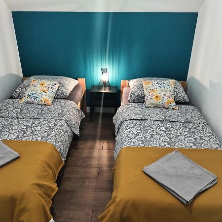 Apartamenty Jodlowa - Bilard - Bawialnia - Krolikarnia Krajno-Zagorze 外观 照片