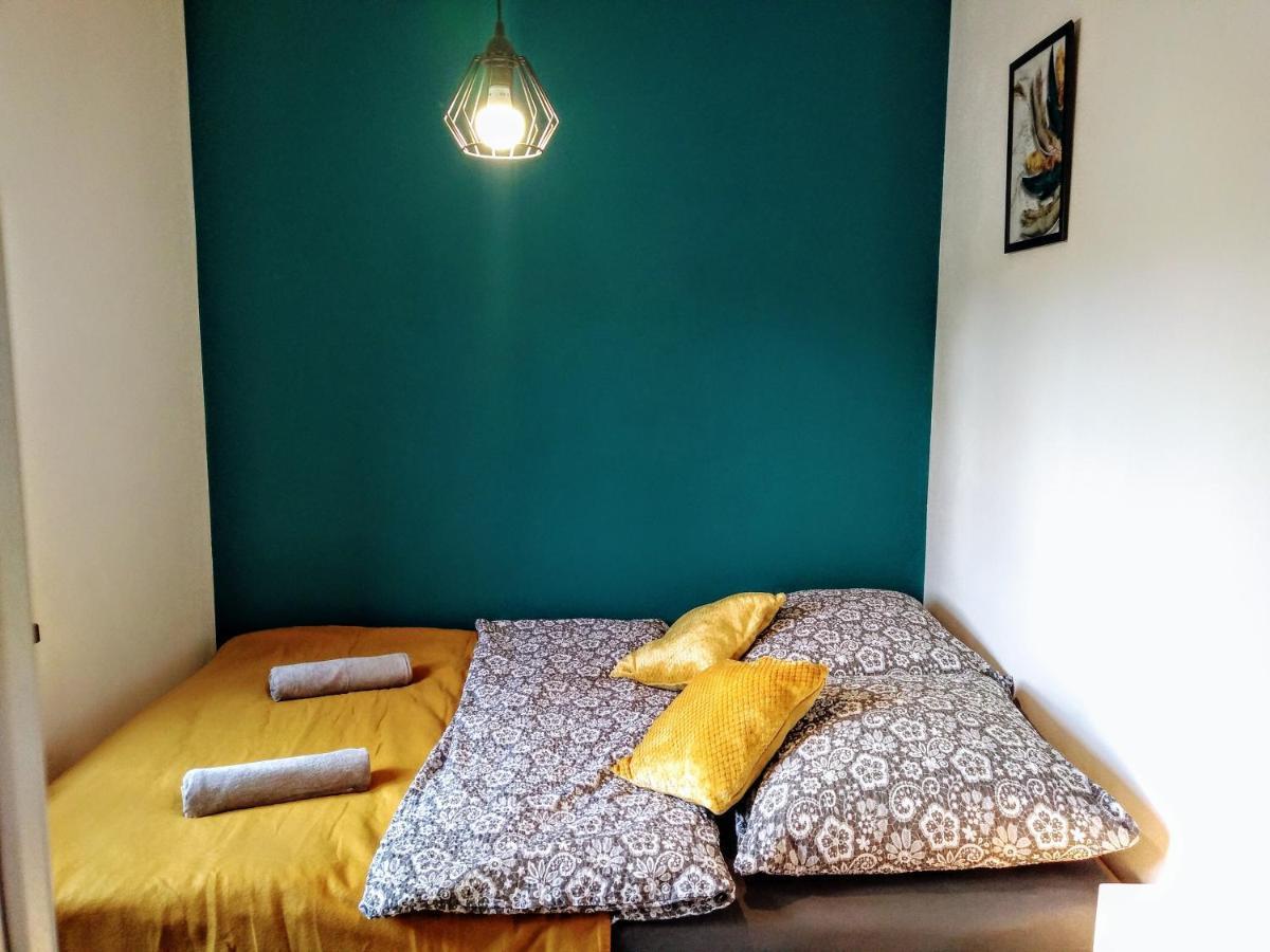 Apartamenty Jodlowa - Bilard - Bawialnia - Krolikarnia Krajno-Zagorze 外观 照片