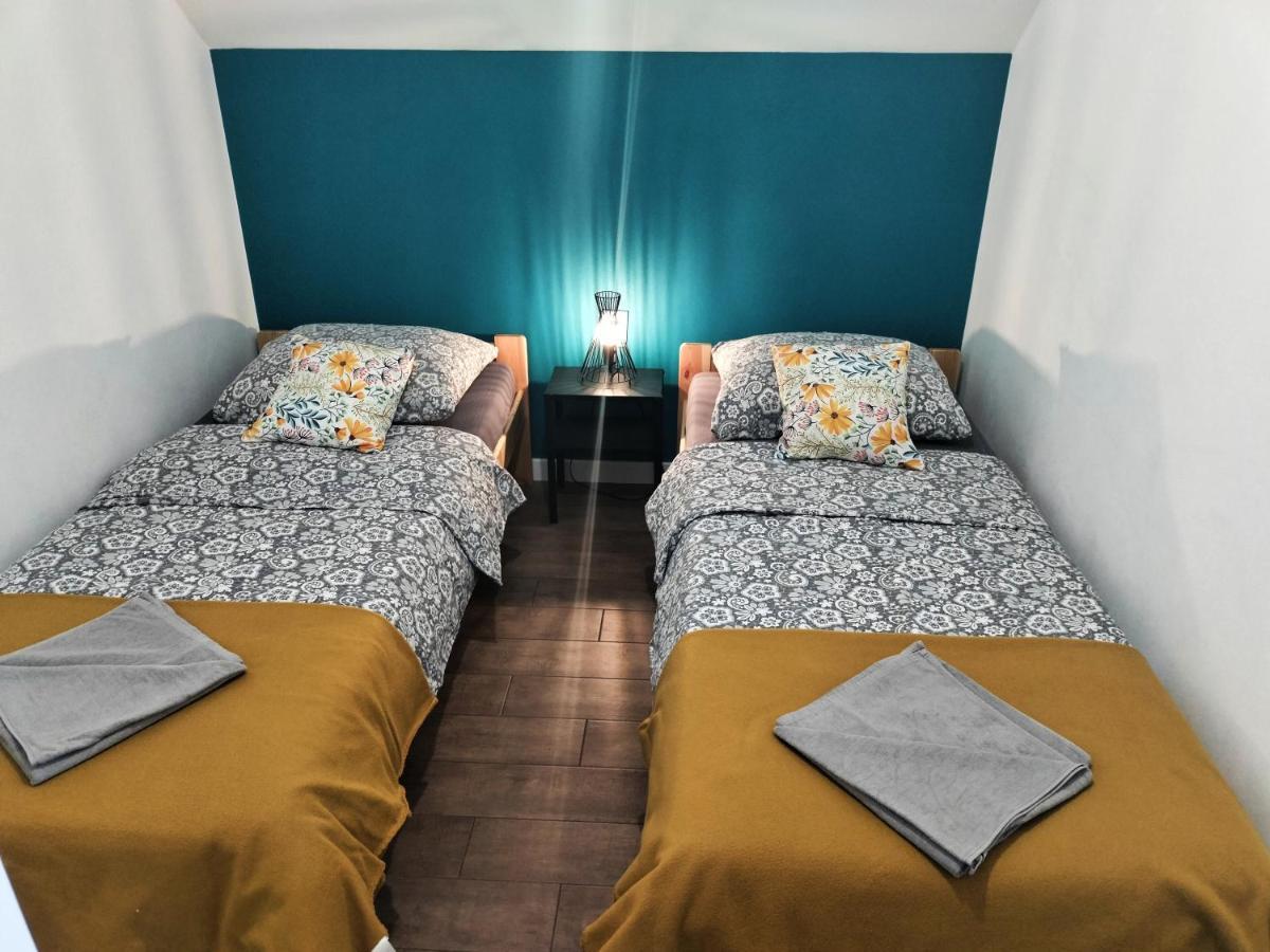 Apartamenty Jodlowa - Bilard - Bawialnia - Krolikarnia Krajno-Zagorze 外观 照片